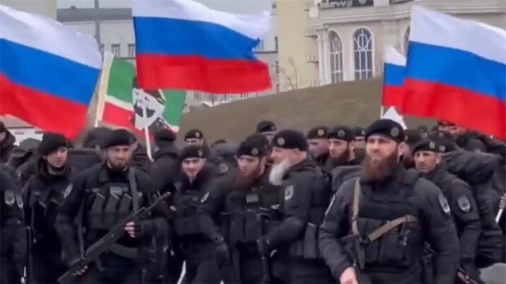 [Remix]Saat orang-orang kuat Chechnya siap untuk pergi ke Ukraina