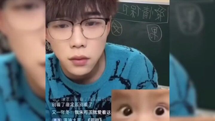 Mind-blowing! The streamer's brain has completely short-circuited—spewing out such wild nonsense tha