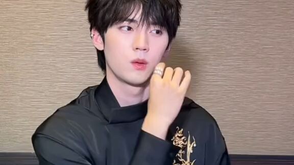 ZHOU YIRAN happy birthday 22/11/2025