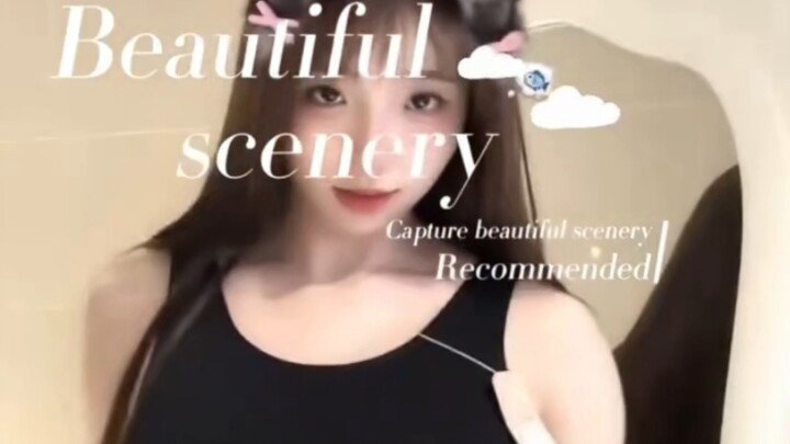 Bé cưng sunny77: Nhìn kìa, cô ấy giống Dido thật, đúng là tiện thật đấy