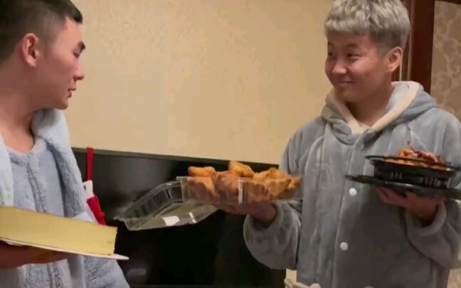 Tahun Baru Imlek sudah tiba! Program gemukkan badan resmi dimulai～