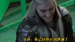 佩佩在《霍比特人》里努力驯服“边拍边拉”的“驼鹿”，令人心疼的搞笑！
