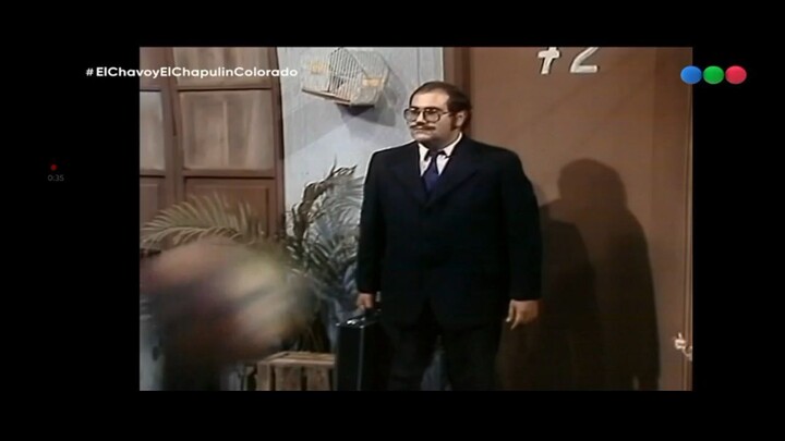 El Chavo Del 8 Ensuciando La Ropa De Quico Parte 2_2