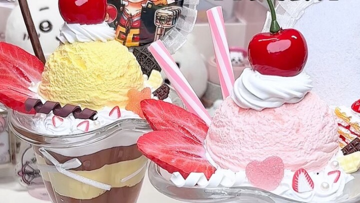 Parfait cup or Bajito? It's so realistic that I can't tell the difference!