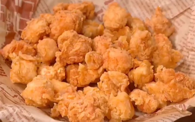 Xin chào, tôi muốn một phần "Gà viên sốt cay" của KFC.