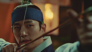"I haven't seen a male lead with such strong sexual tension in a long time" | Lee Junho• Lee Sun