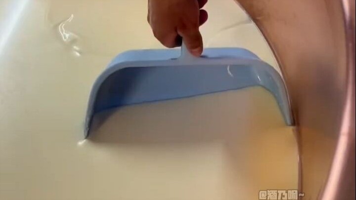 Nữ chính mà cứng đầu lên thì còn khó trị hơn cả lợn ngày Tết…