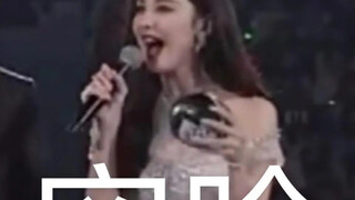 بمحاكاة نازا، رفيقي في السكن انفجر من الضحك ههههههههههه