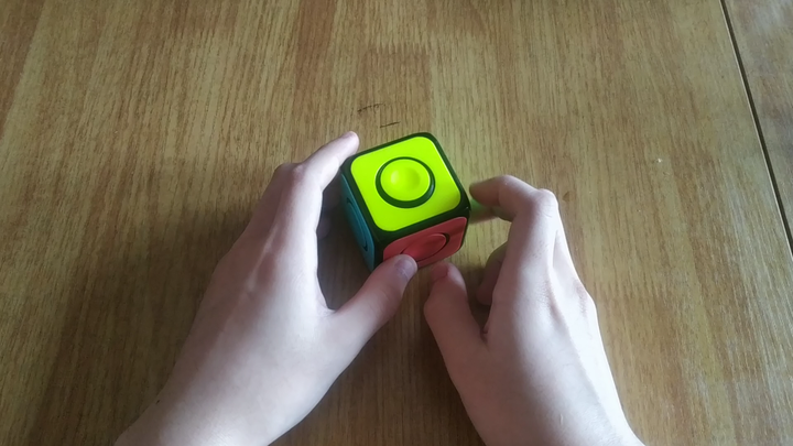 [Vlog]Cara mengembalikan kubus Rubik pesanan pertama