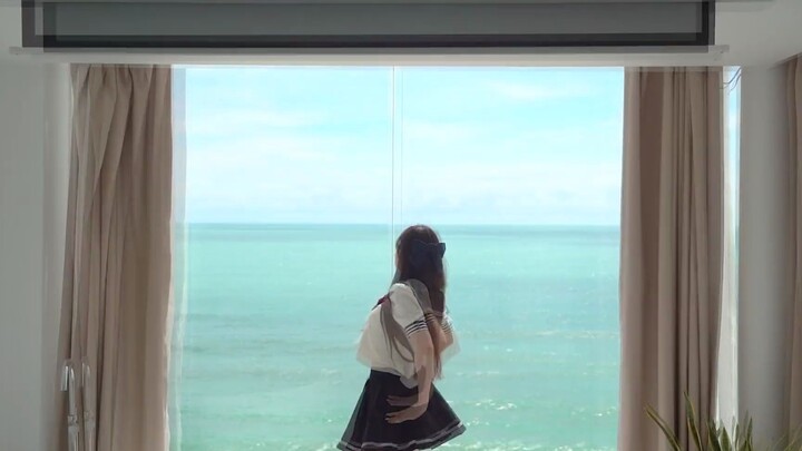 我也不想心动诶 可是她今天发这个～