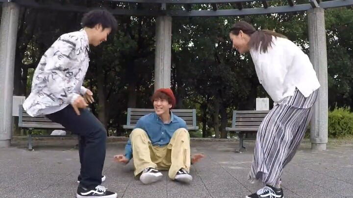 【Alaventa Zando】Cute big dog performs online show of disgust