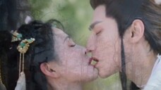 The kiss of the heart came. At that moment when Li Susu kissed Tan Tai Jin's chest, the novel illumi