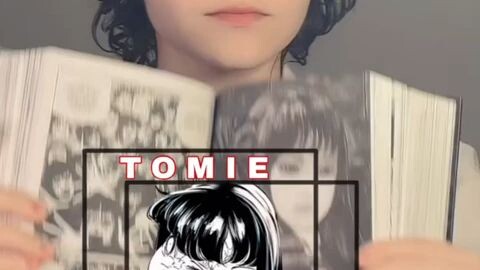 jadi tomie dua mukanya 😱