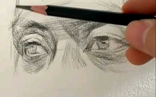 Bước vẽ mắt trong ký họa ngũ quan 2: Quan hệ sáng tối lớn