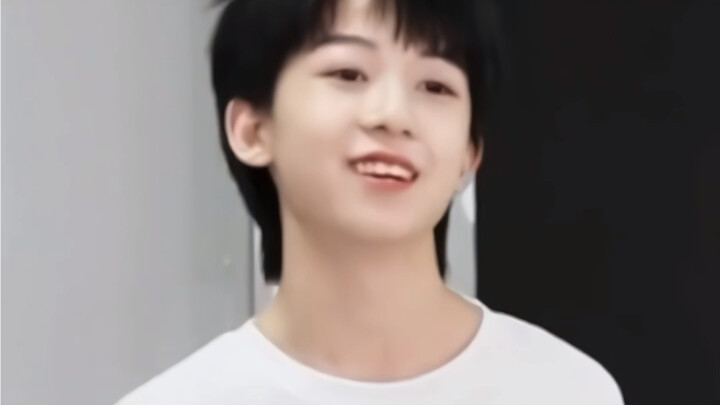 【يانغ بو ون】«من أين تأتي الرياح» من تأليفه بنفسه