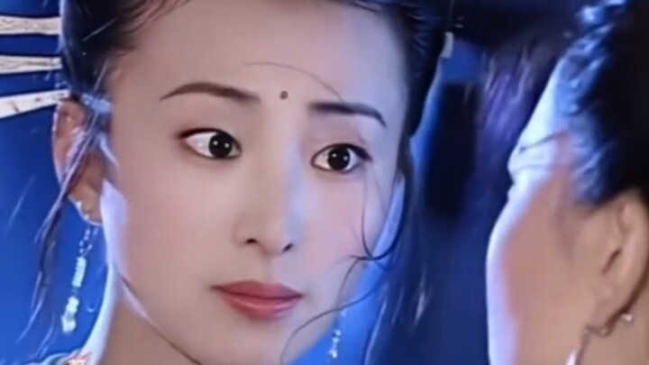 รุ่นพี่สวยจริงๆ