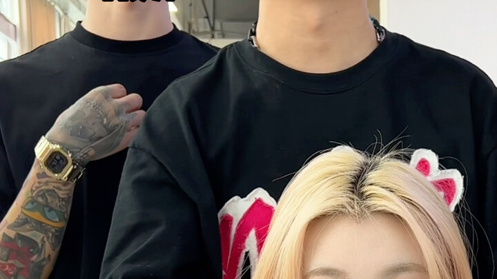 “Tứ đại mỹ nam Xuyên – Trùng” tranh khách với chuyên gia tóc nữ! Cuối cùng có chọn đúng không?