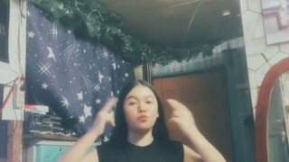 anu kulay ng kurtina?