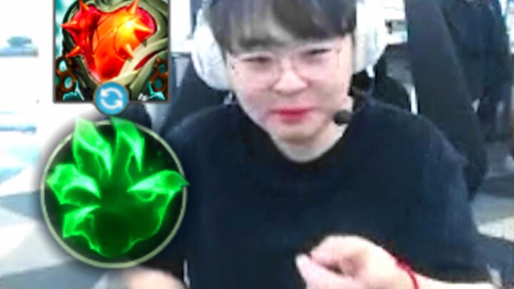 Brother Breathing came to the mobile game and saw the runes and couldn't hold it anymore