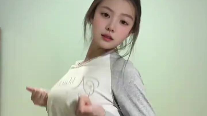 Powerful Girl Rookie—This Wave Is So Satisfying! [Big-Eared Monster Donkey]