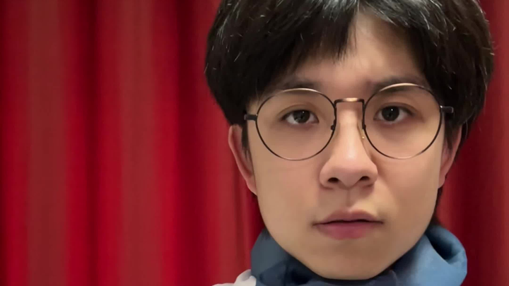 【Ketika rambut panjangmu berantakan diterpa angin】 Perbedaan sikap para pacar