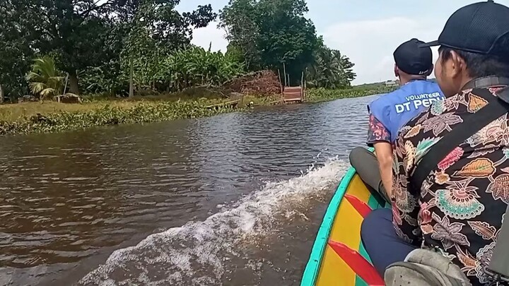 Menyelusuri Pelosok Negeri