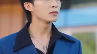 เขียนชะตารักเรื่องย่อ : ซูจีนเหอ หญิงสาวผู้ป่วยร้ายแรง จู่ ๆ ตื่นรู้ว่า ตัวเองเป็นตัวละครในนิยายที่ก