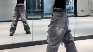 【يوم】 درس رقص لـ سونغ يوي تشي وليو باي شين "On Clap"