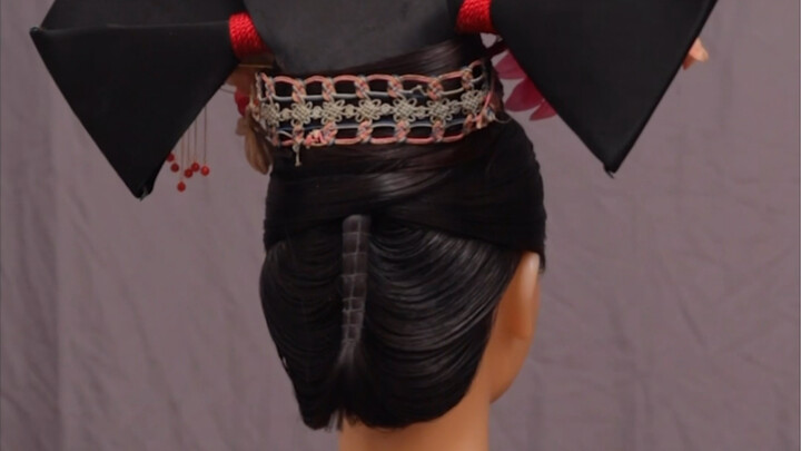 First Reveal: Qing-Era Banner Man’s Yanwei Tutorial