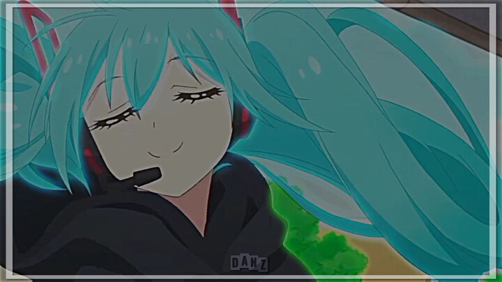 WAIFU LEGEND🗿