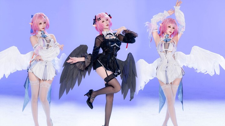 Black or white? Please pick your favorite color~