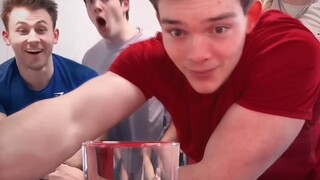 Kebahagiaan seorang pria sebenarnya sangat sederhana.