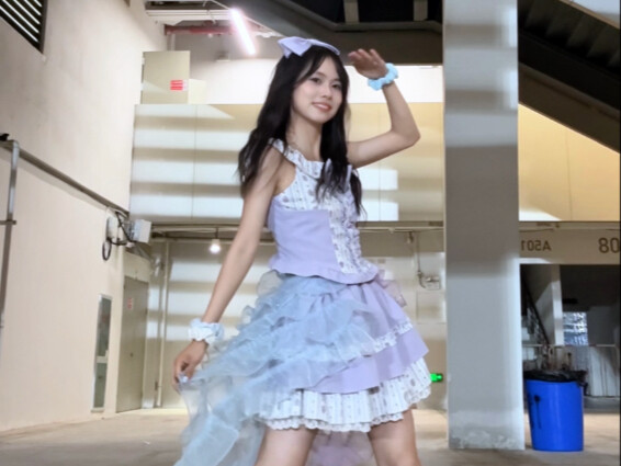 这两天要被时团宝宝哄成胚胎啦～好啦～我知道全世界我最美啦～