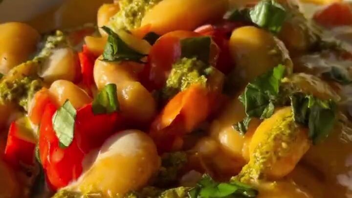 Creamy tomato + basil butter