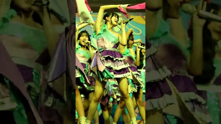 JKT48 - Fiony 1 focuscam @. JKT48 Summer Tour Surabaya