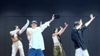 Tôi thực sự yêu thích những thử thách vũ đạo K-pop này!