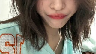 Những cảnh nổi tiếng trong quá khứ đen tối của các thần tượng vô tình bị máy ảnh ghi lại