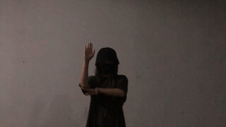 بعد أن خلطت قليلاً بين ساندويتش أجنحة الدجاج وفونغ بورغر، أدركتُ الأمر أخيرًا، هذا بالتأكيد