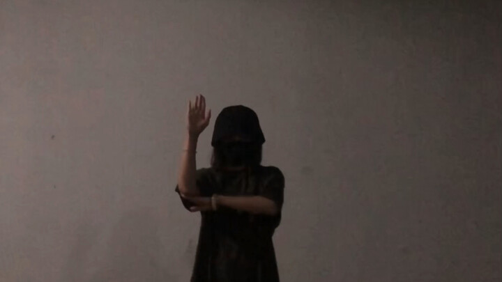 بعد أن خلطت قليلاً بين ساندويتش أجنحة الدجاج وفونغ بورغر، أدركتُ الأمر أخيرًا، هذا بالتأكيد