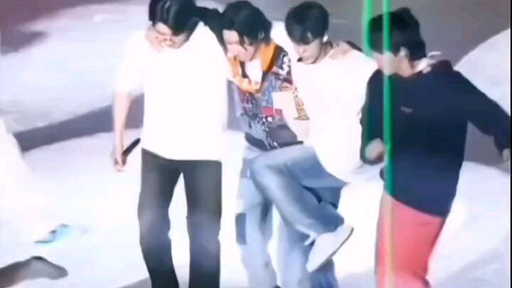Lần này nhà nước có “Bốn con thiên nga nhỏ” của riêng mình