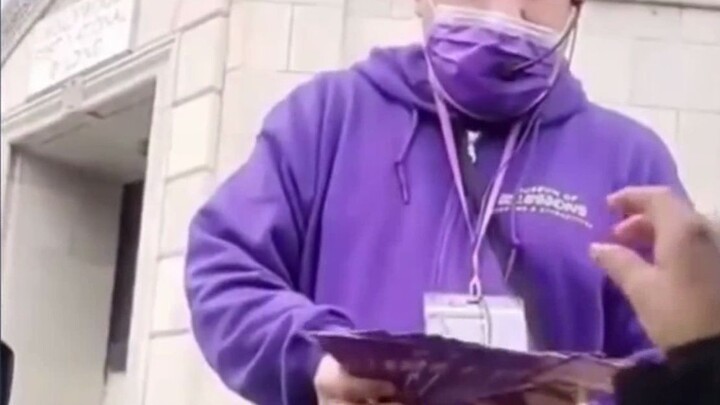 [Subtitle Mandarin] Kiat kecil untuk membagikan selebaran