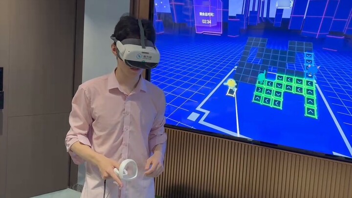 Sẽ thật đáng tiếc nếu công nghệ VR mạnh mẽ như vậy không được nhân rộng. Hãy trải nghiệm trò chơi nh