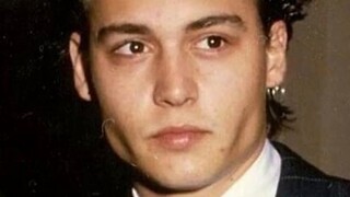 Orang yang lewat menebak secara membabi buta dan menemukan anak laki-laki dalam gambar berdasarkan s