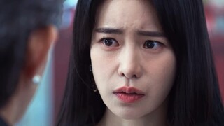 Only Yeon-jin's mother never looked back.