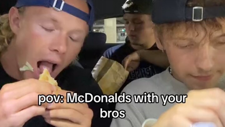 A foreign guy shows you how to enjoy McDonald’s with your best buddy 😂