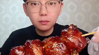 اليوم لحم المرفق مع الأرز