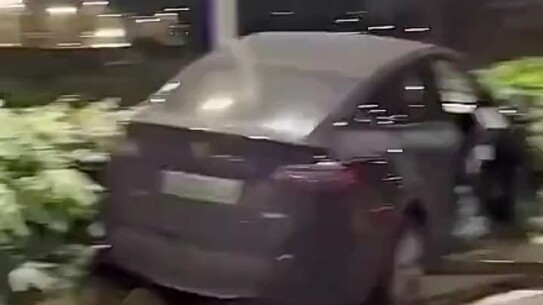 Lái xe tăng, hahaha