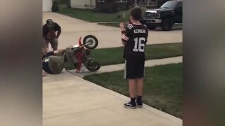 Những con người ngốc nghếch nhất hành tinh #33