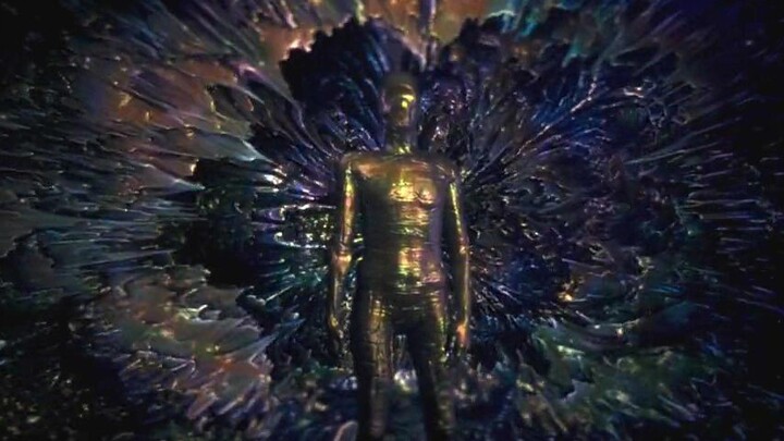 عمل خيال علمي عبقري يُذكَر بجانب «ثلاثة أجسام»؟ ما الذي ترويه النسخة السينمائية والتلفزيونية بالضبط؟