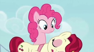 Twilight Yue: Apakah kamu di sini untuk membuat masalah atau kamu di sini sebagai tamu?